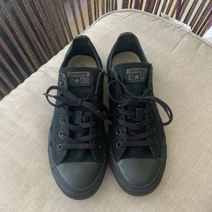 All Black Converse Sneakers Women’s size 10